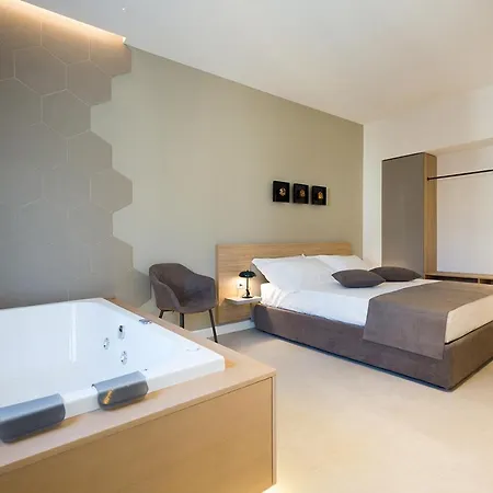 Giada Luxury