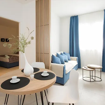 Giada Luxury Apartament *